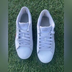 Puma Vikky v2 White Sneakers wirh Tie Dye Detail-Sz(7.5)